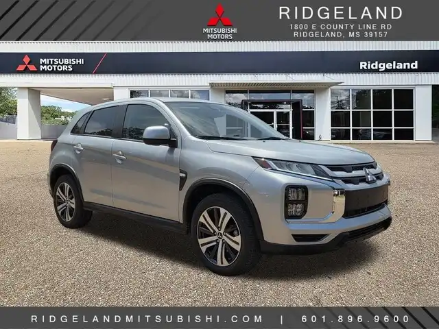 2026 Mitsubishi Outlander Sport 2.0 ES AWC CVT's photo