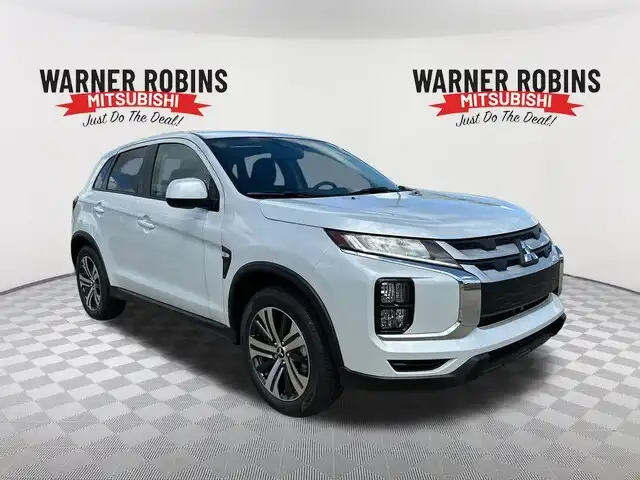 2027 Mitsubishi Outlander Sport 2.0 ES AWC CVT's photo