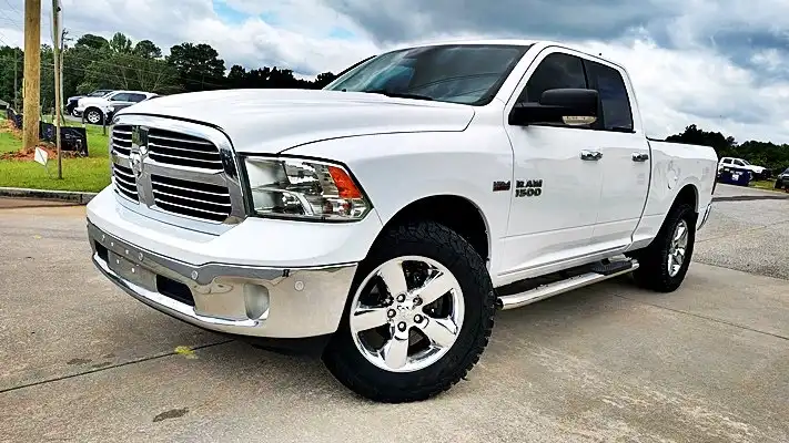 2018 RAM 1500 Big Horn 4x4 Quad Cab 6'4's photo