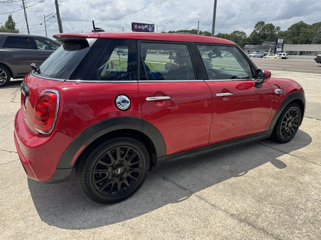 2020 MINI Hardtop Cooper S photo 4