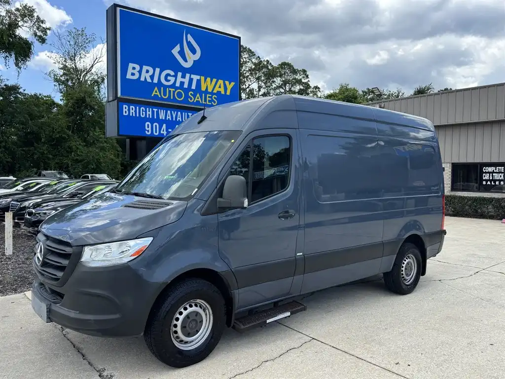 2019 Mercedes-Benz Sprinter 2500 144 WB High Roof's photo