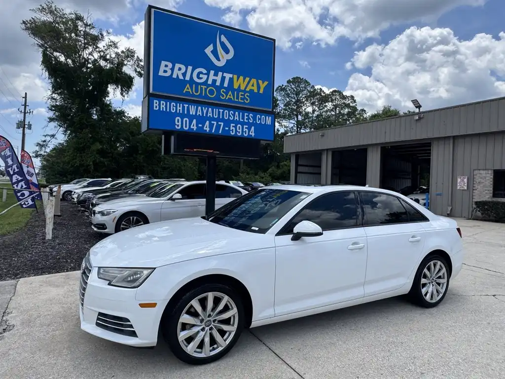 2017 Audi A4 2.0T FWD S tronic Premium Ultra's photo