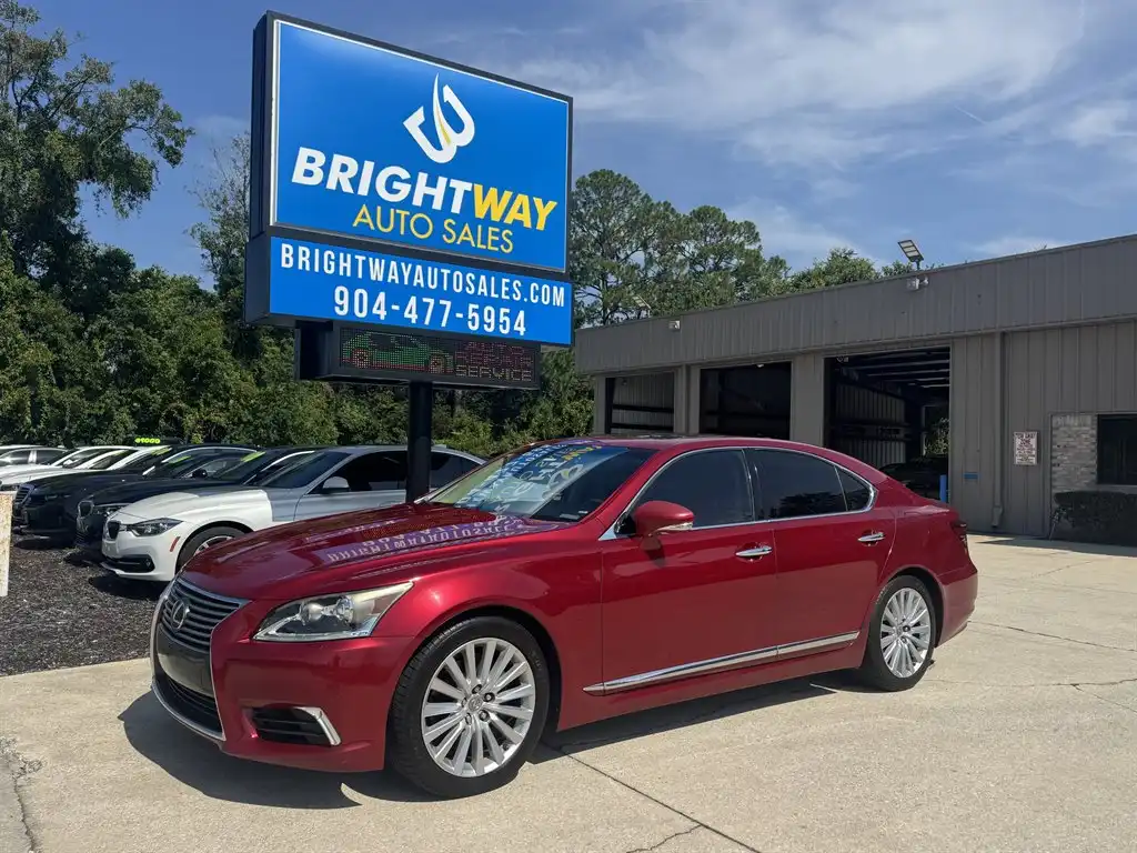 2014 Lexus LS 500 460's photo