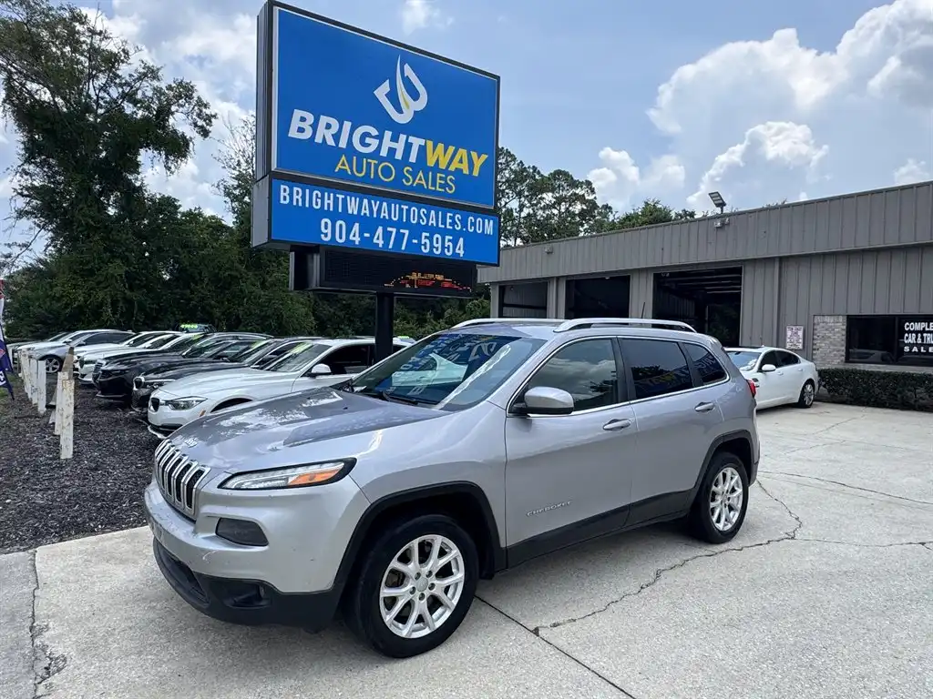 2018 Jeep Cherokee Latitude's photo