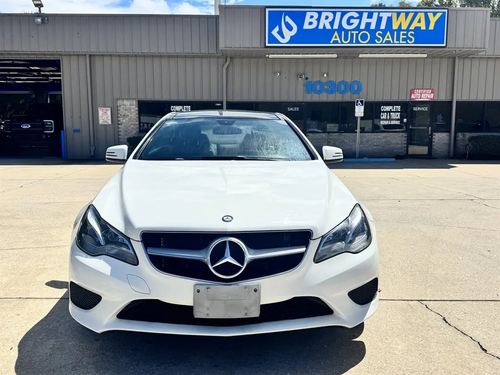 2014 Mercedes-Benz E-Class E350 4MATIC photo 3
