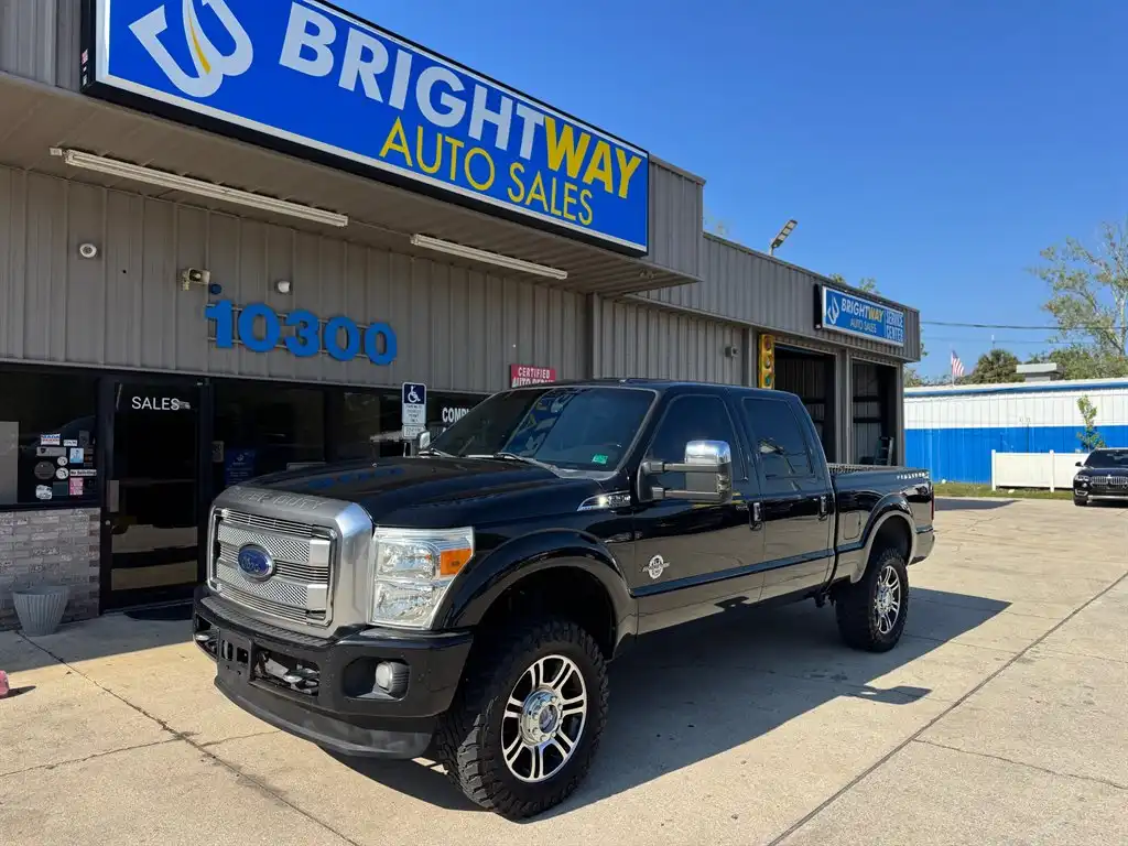 2014 Ford F-250 Platinum 4WD Crew Cab 156 in's photo