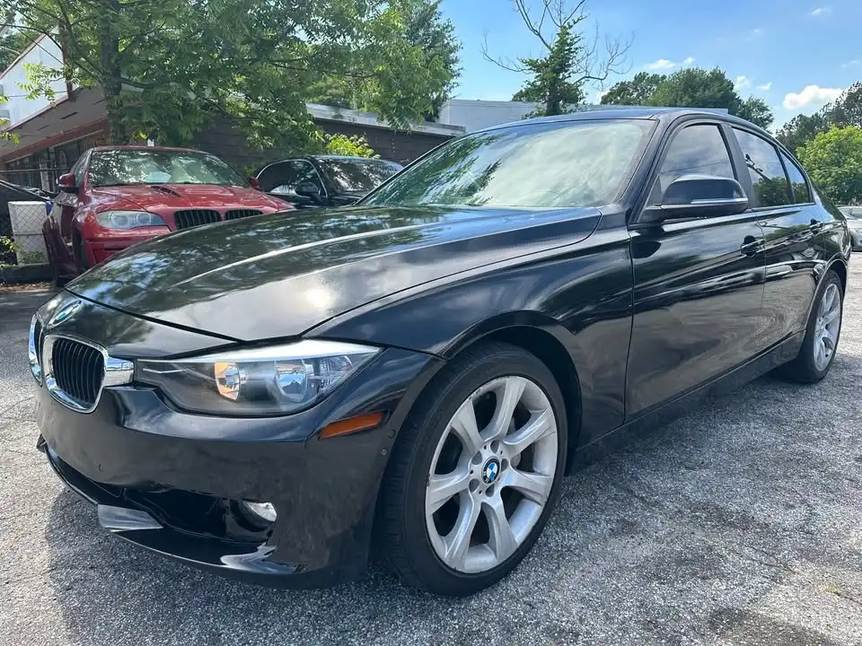 2012 BMW 3 Series 335i Sedan's photo