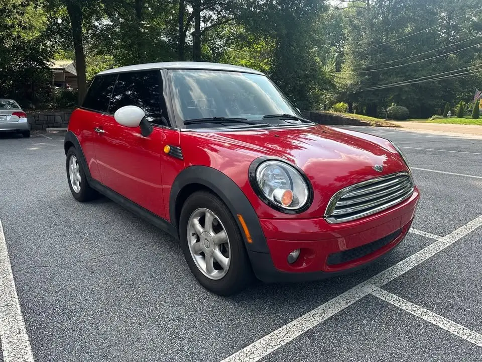 2010 MINI Cooper Base photo 3