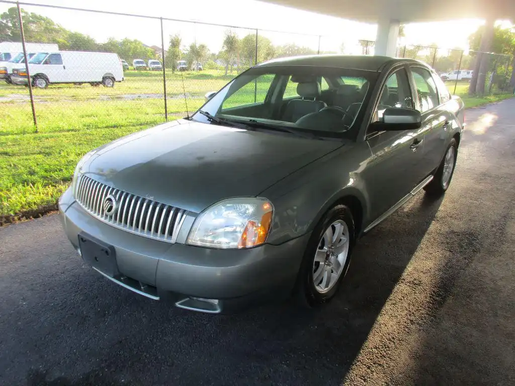2006 Mercury Montego Luxury's photo