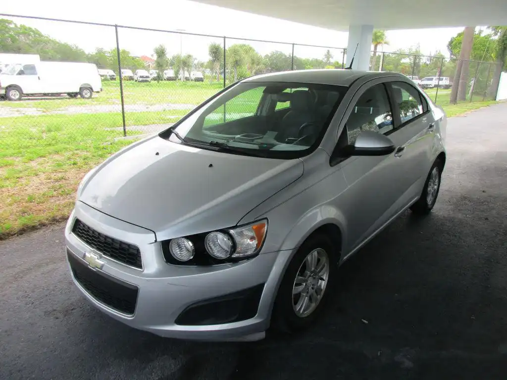 2012 Chevrolet Sonic 2LS's photo