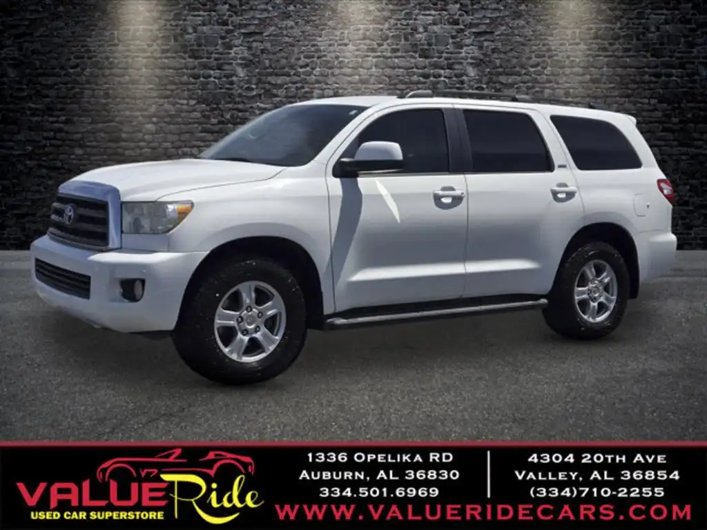 2011 Toyota Sequoia 4.7 Auto SR5's photo
