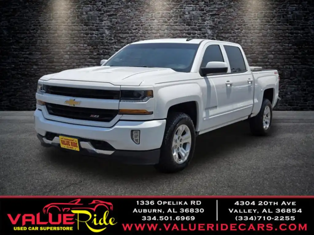 2018 Chevrolet Silverado 1500 LT Z71 4X4 Crew Cab Short Box's photo