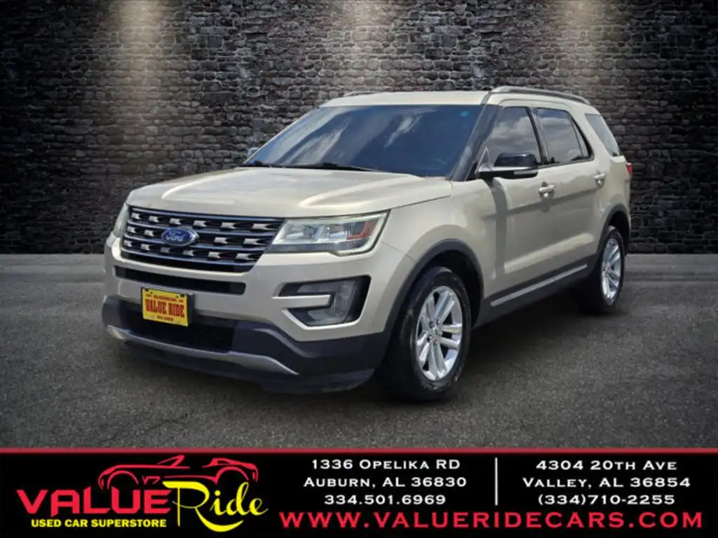 2017 Ford Explorer XLT FWD's photo