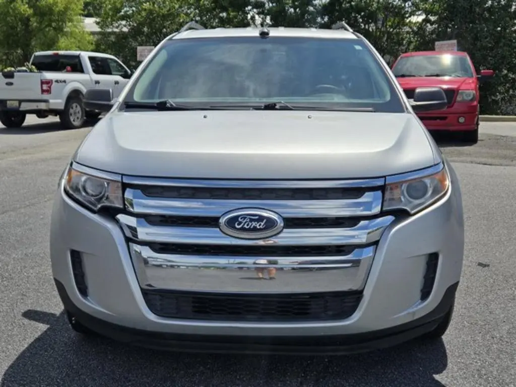 2013 Ford Edge SE photo 3