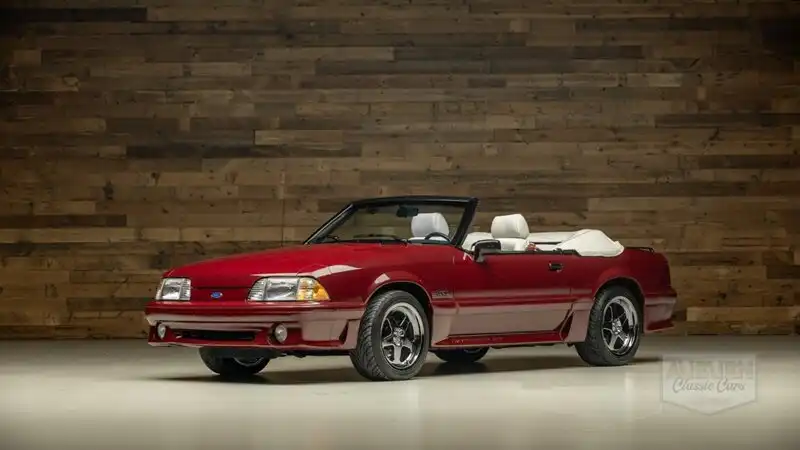 1989 Ford Mustang's photo