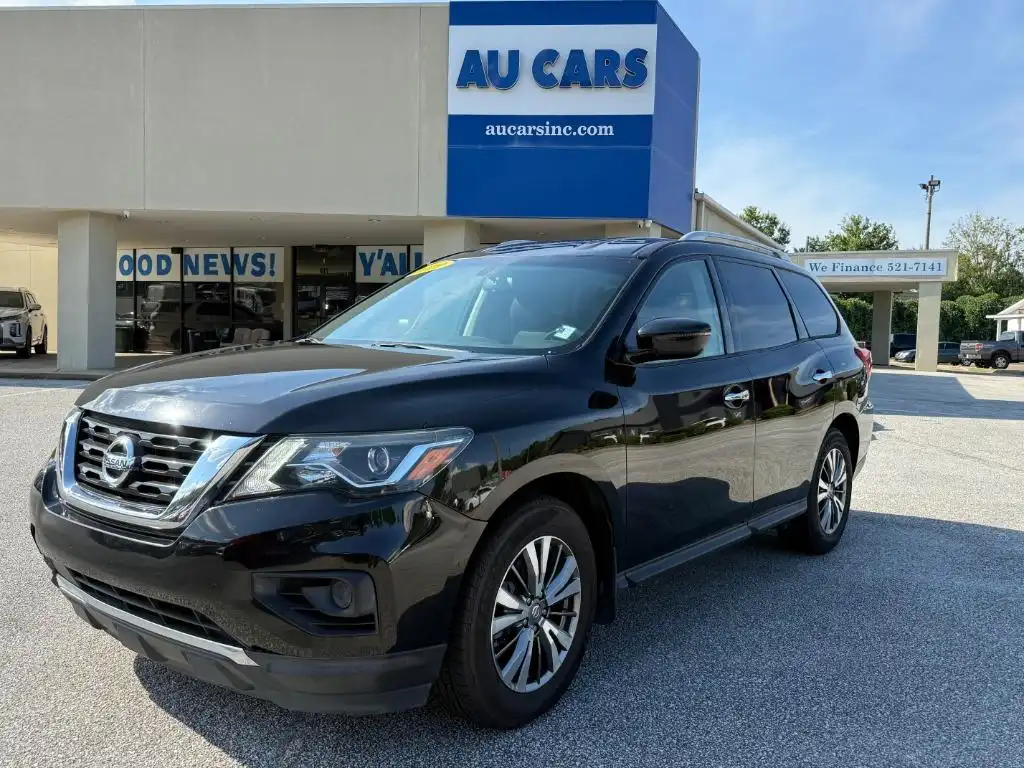 2019 Nissan Pathfinder S FWD's photo