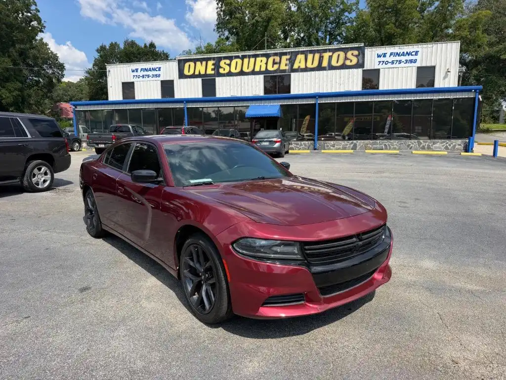 2019 Dodge Charger SXT's photo