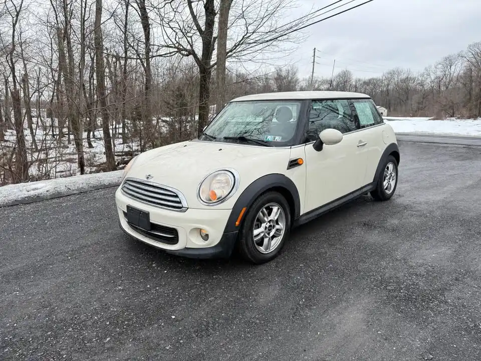 2012 MINI Cooper Base's photo