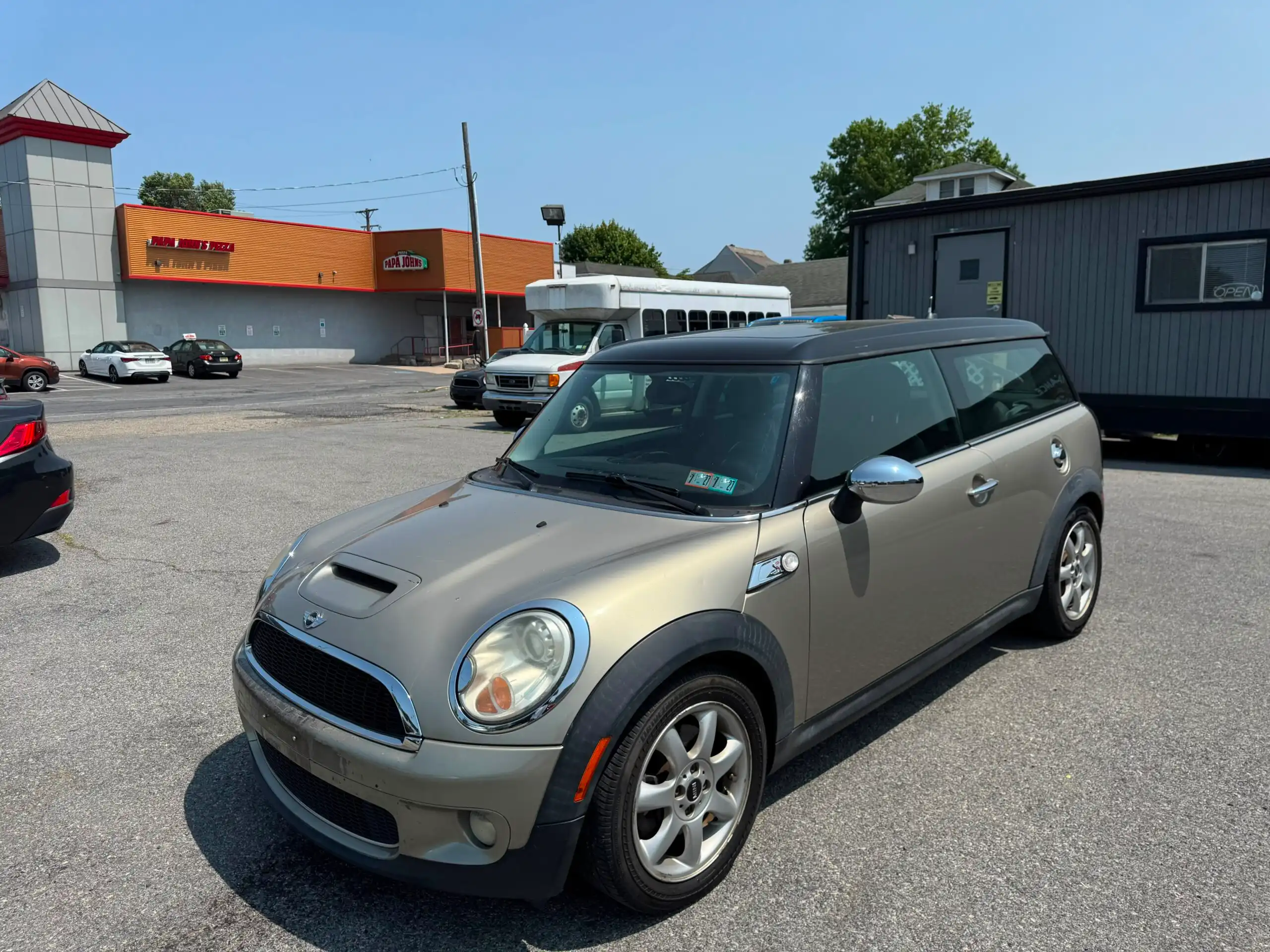 2009 MINI Cooper Clubman S's photo