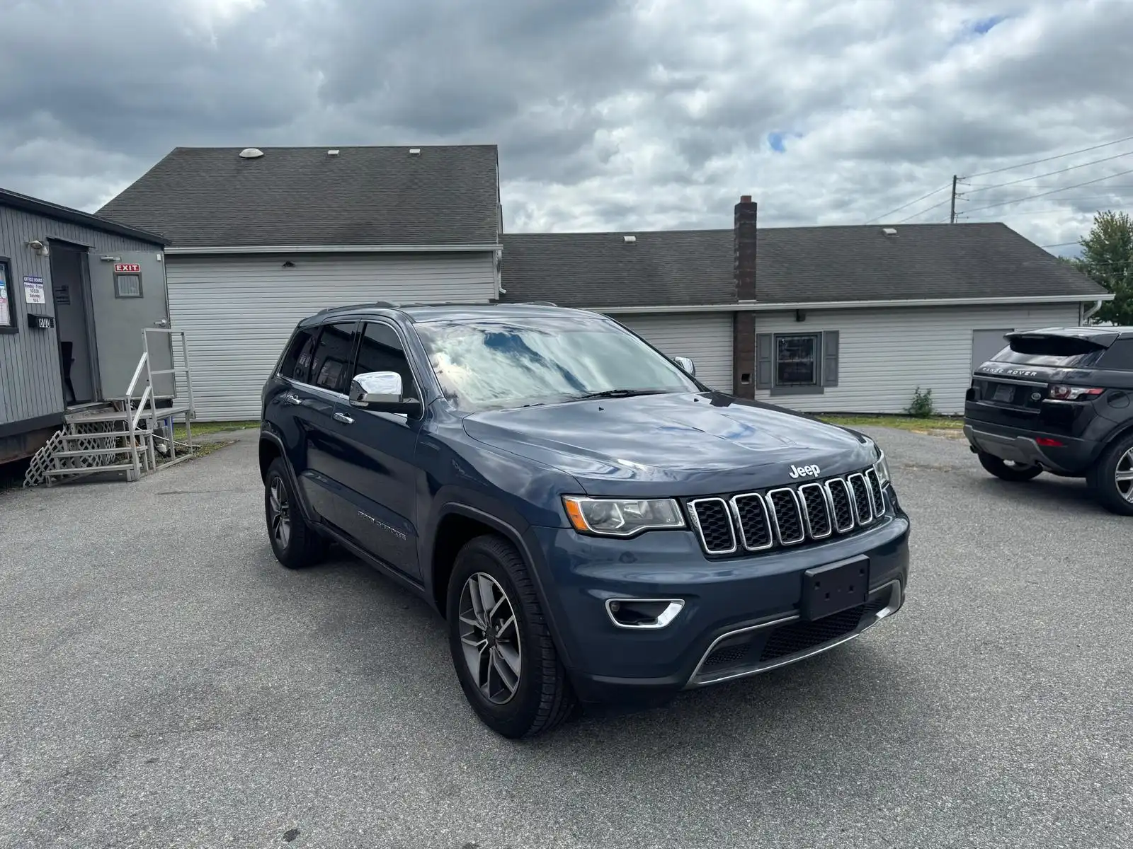 2020 Jeep Grand Cherokee Limited's photo