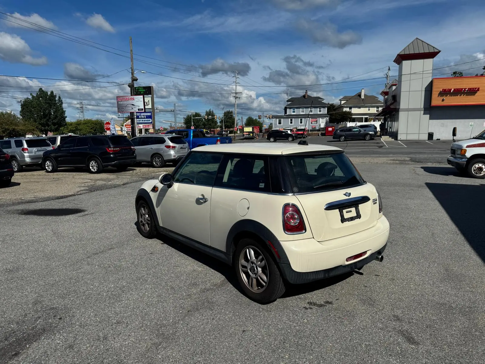 2012 MINI Cooper Base photo 4