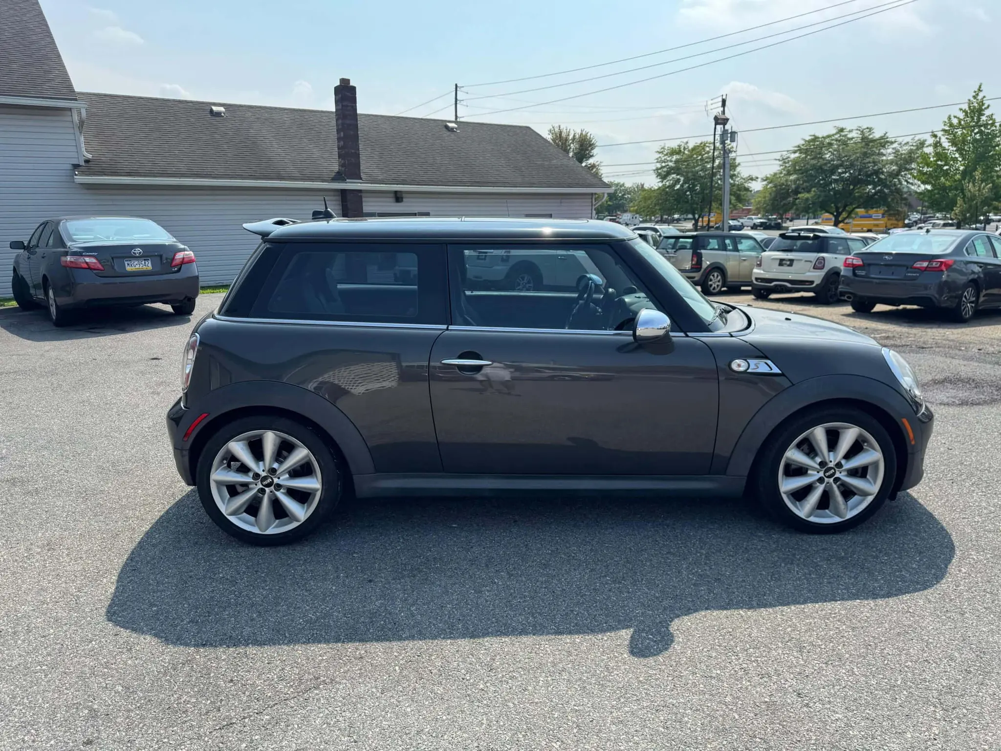 2011 MINI Cooper S photo 4