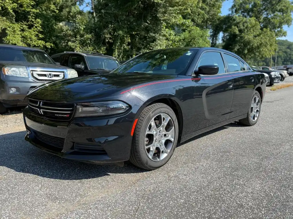 2015 Dodge Charger SE AWD's photo