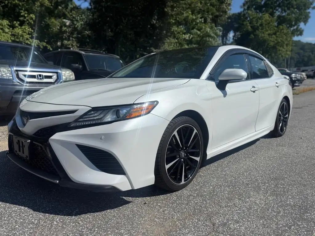 2018 Toyota Camry 2.5 Auto XSE's photo