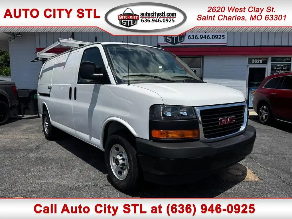 2024 GMC Savana 2500's photo