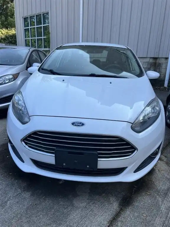 2019 Ford Fiesta SE Sedan's photo