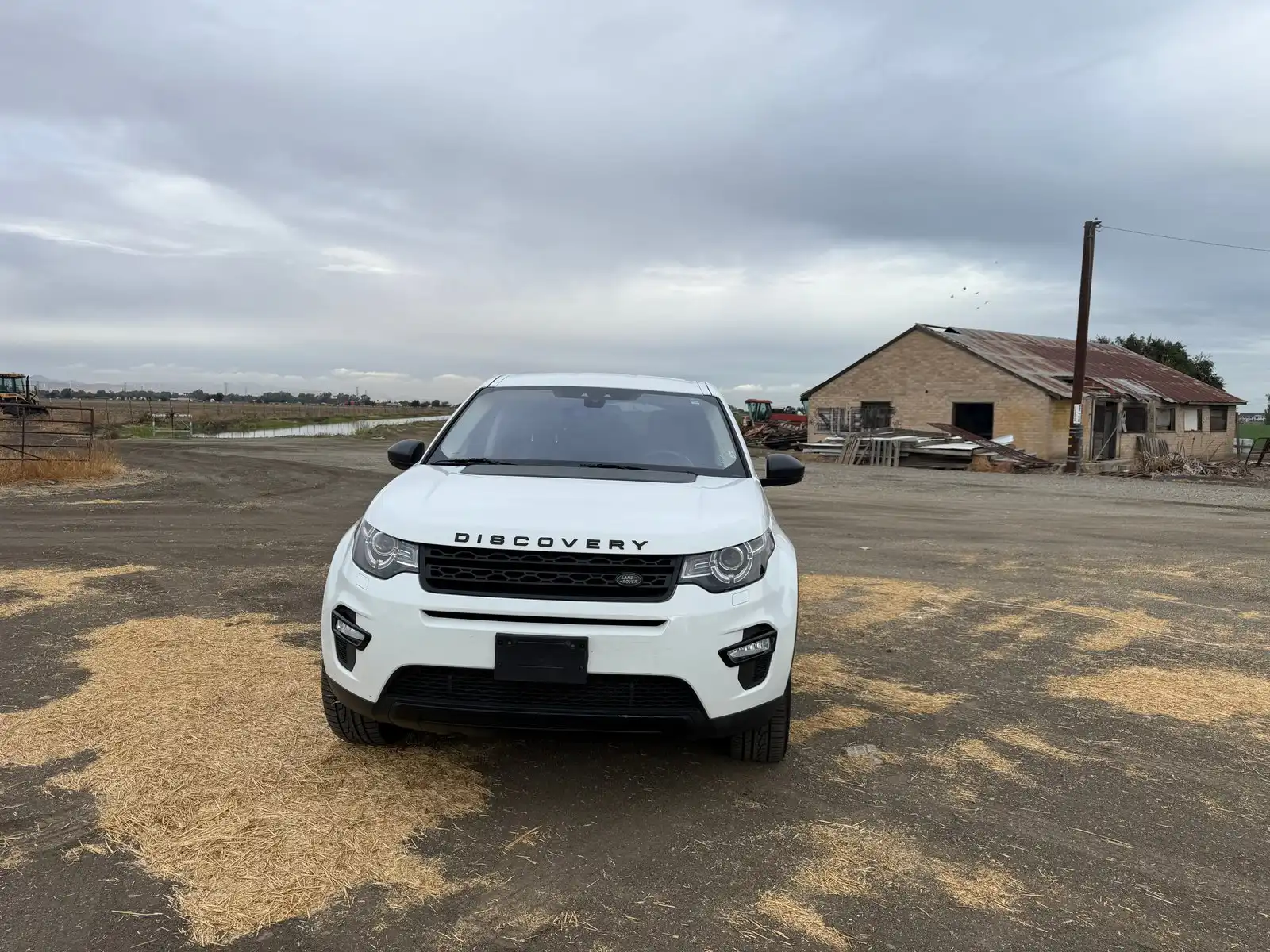 2017 Land Rover Discovery Sport 2.0 SE's photo