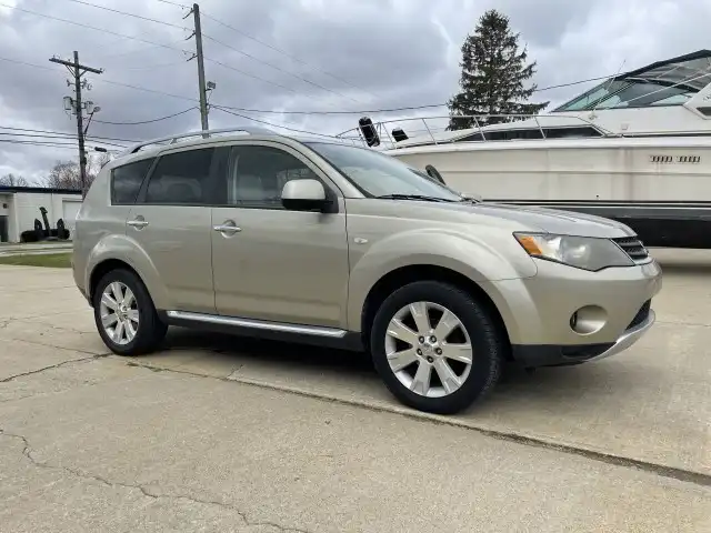 2009 Mitsubishi Outlander 2.4 SE Auto 4WD's photo