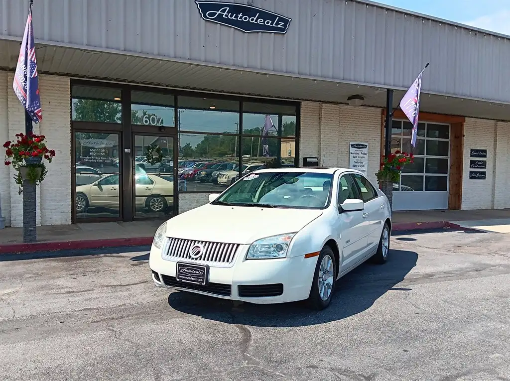 2008 Mercury Milan I4's photo