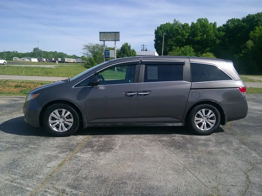 2014 Honda Odyssey EX-L w/DVD Rear Entertainment System's photo
