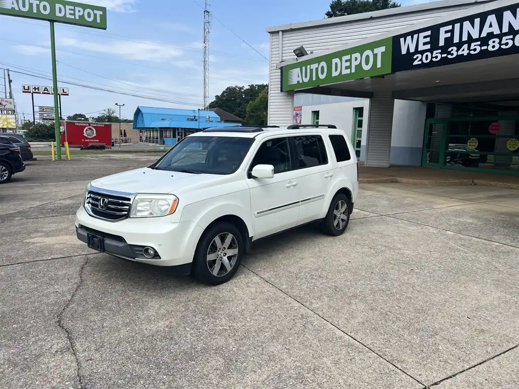 2012 Honda Pilot Touring w/ NAVI and RES's photo