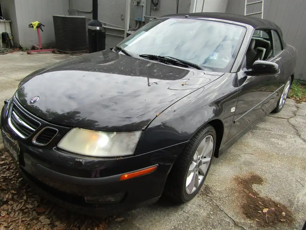 2004 Saab 9-3 Arc's photo
