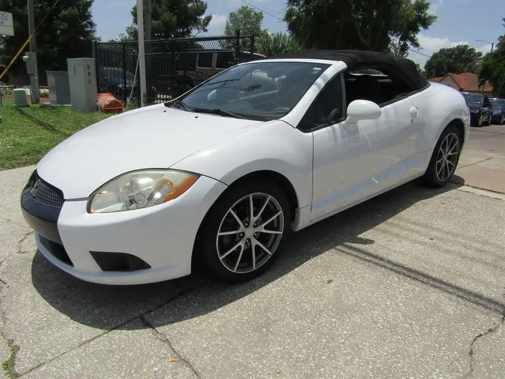 2012 Mitsubishi Eclipse SE Auto's photo