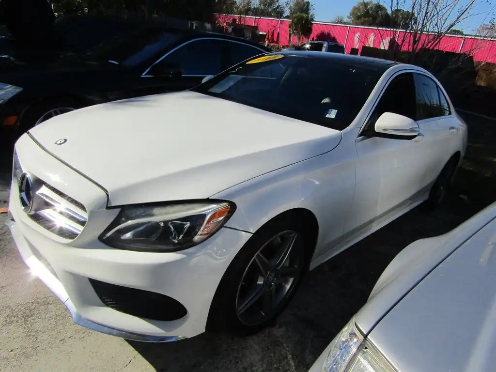 2015 Mercedes-Benz C-Class C400 4MATIC's photo