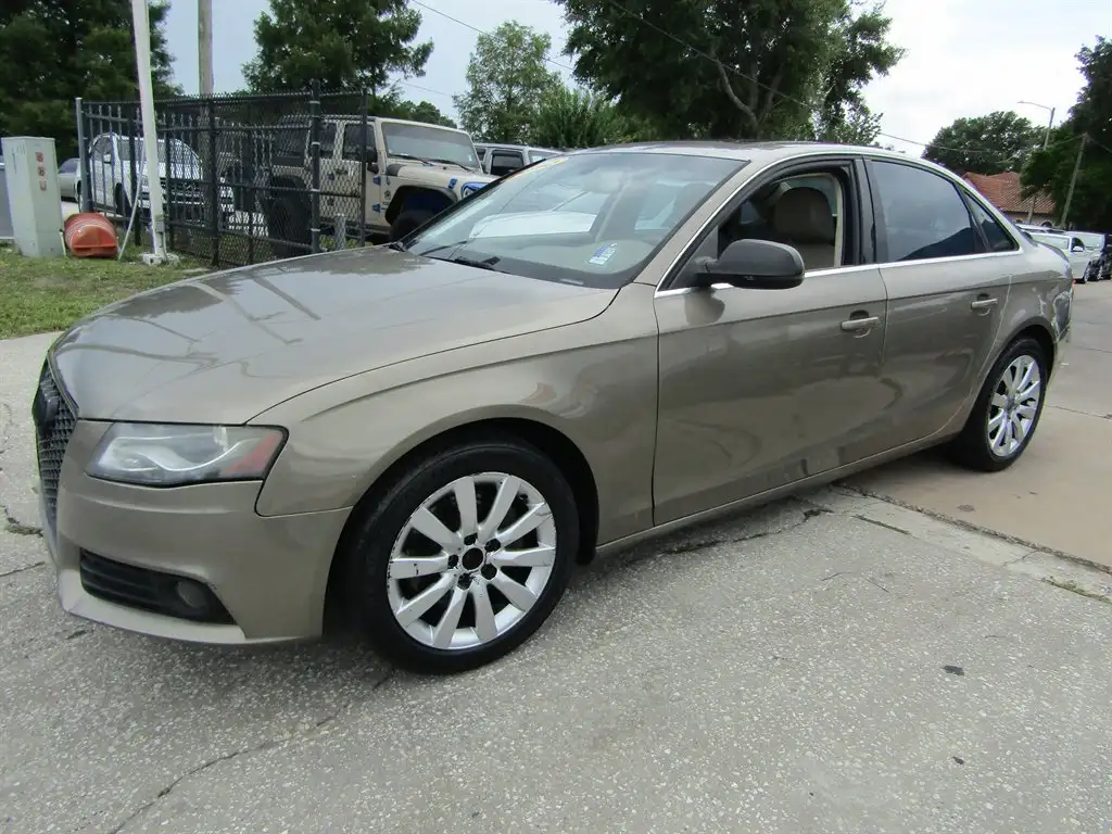 2010 Audi A4 2.0T quattro Manual Premium's photo