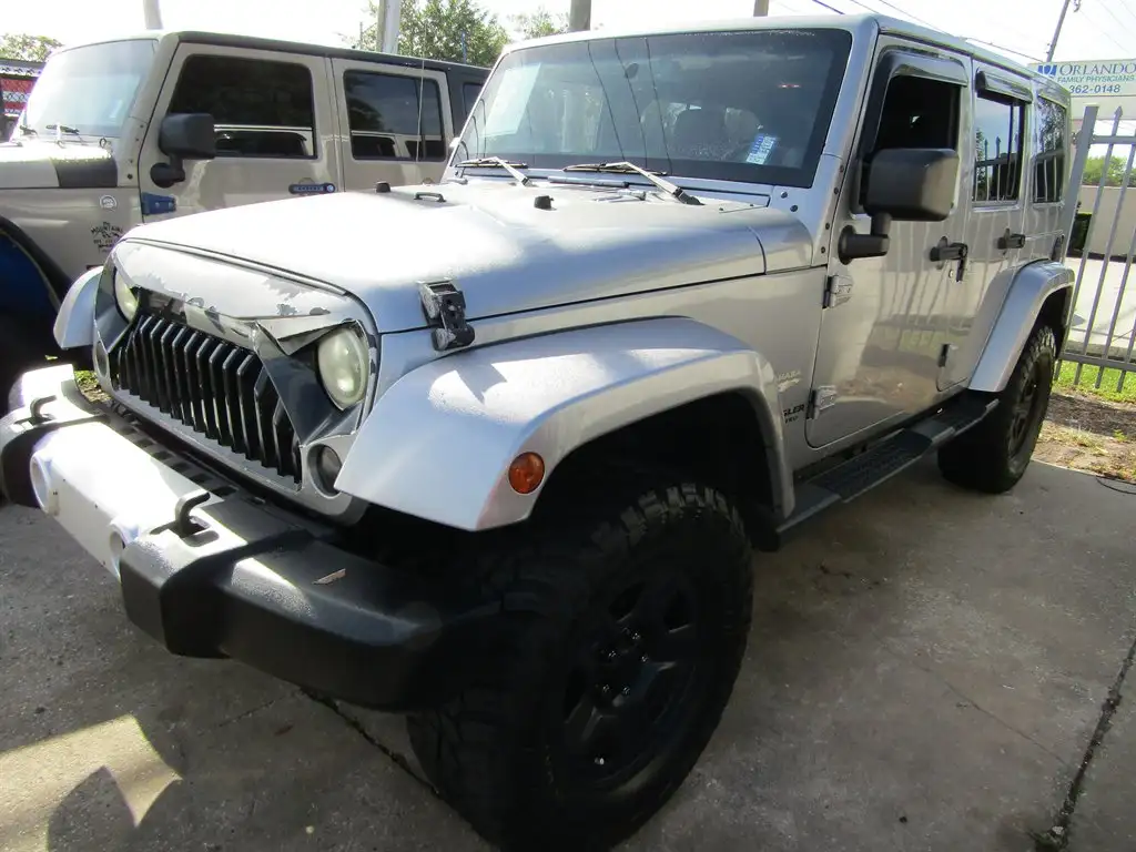 2014 Jeep Wrangler Sahara's photo