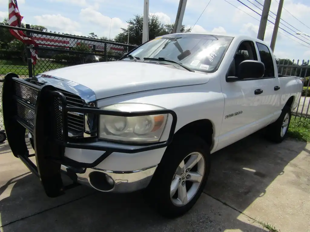 2007 Dodge Ram 1500 ST 4x4 Quad Cab SWB's photo
