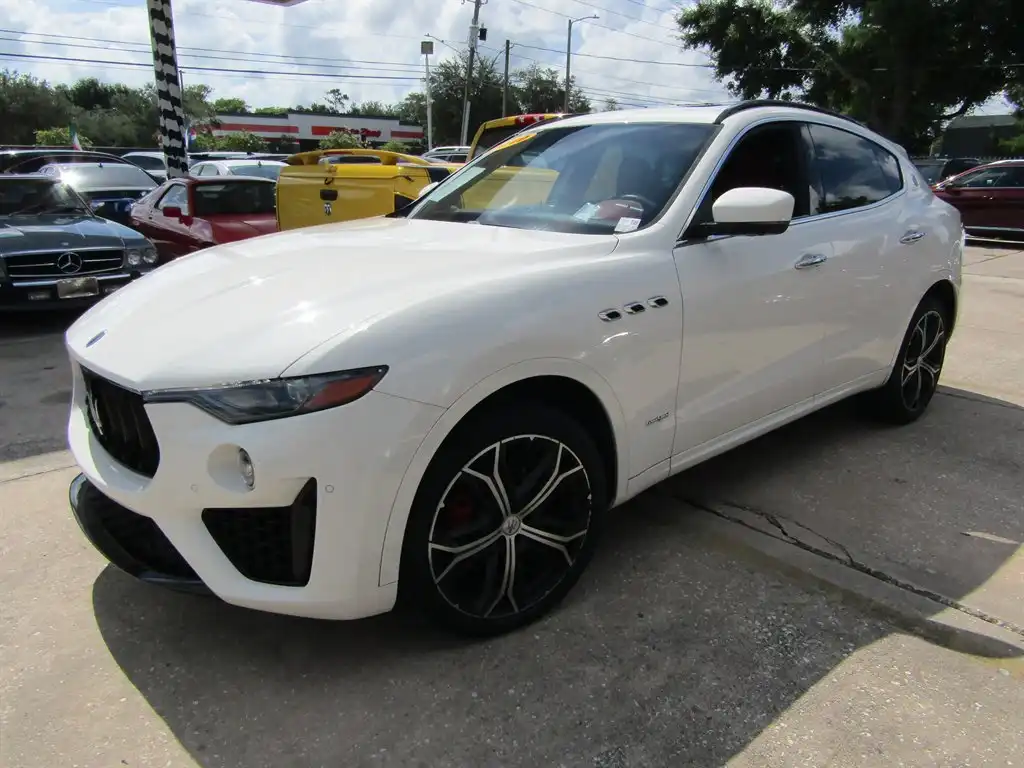 2019 Maserati Levante GranSport's photo