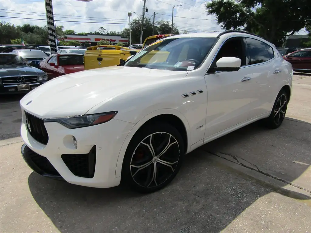 2019 Maserati Levante GranSport's photo