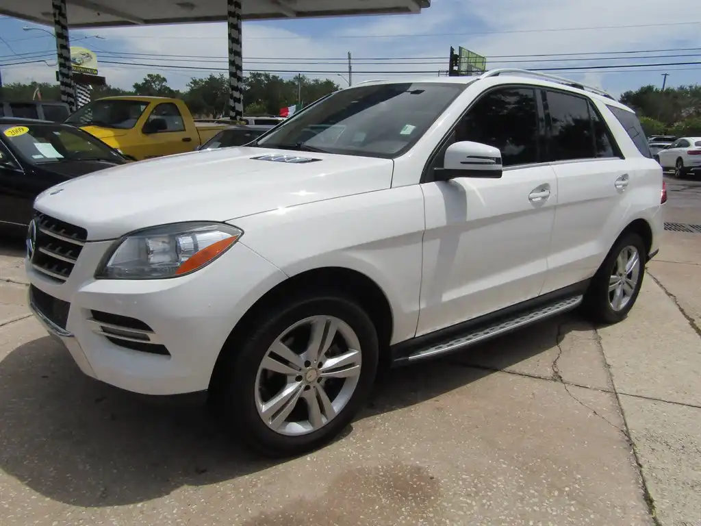 2015 Mercedes-Benz M-Class ML250 BlueTEC 4MATIC's photo