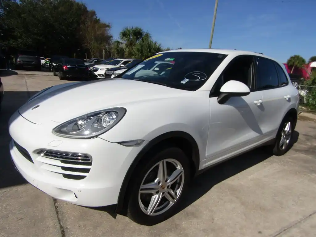 2014 Porsche Cayenne Tiptronic's photo