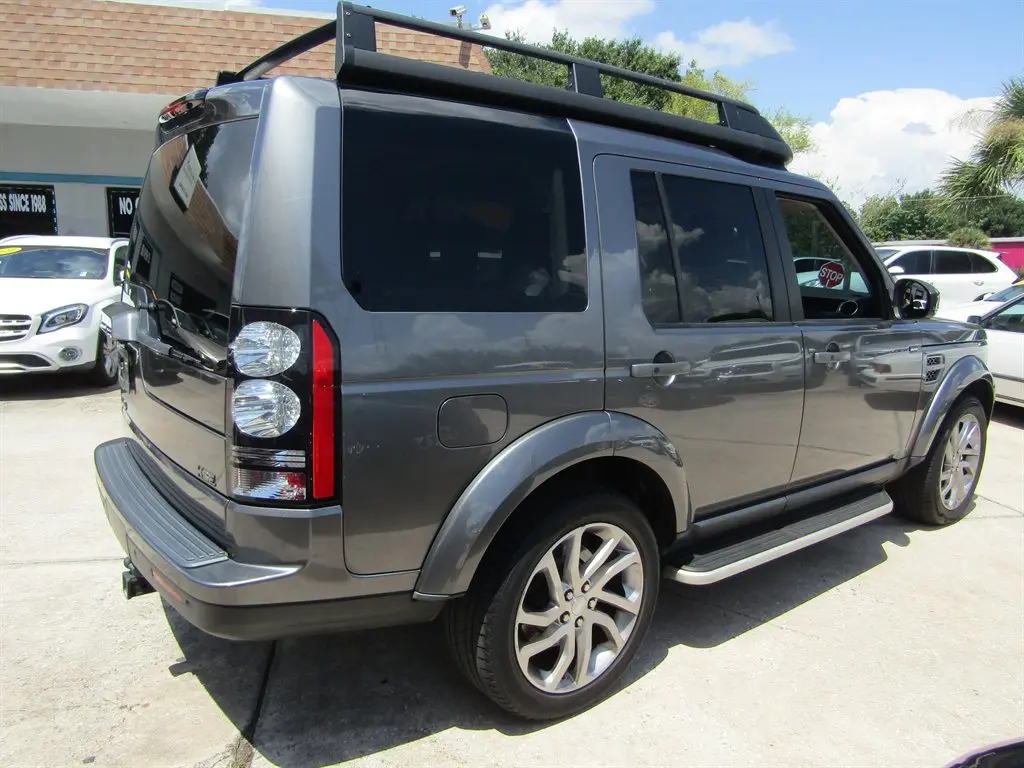 2016 Land Rover LR4 3.0 HSE w/Silver Package photo 4
