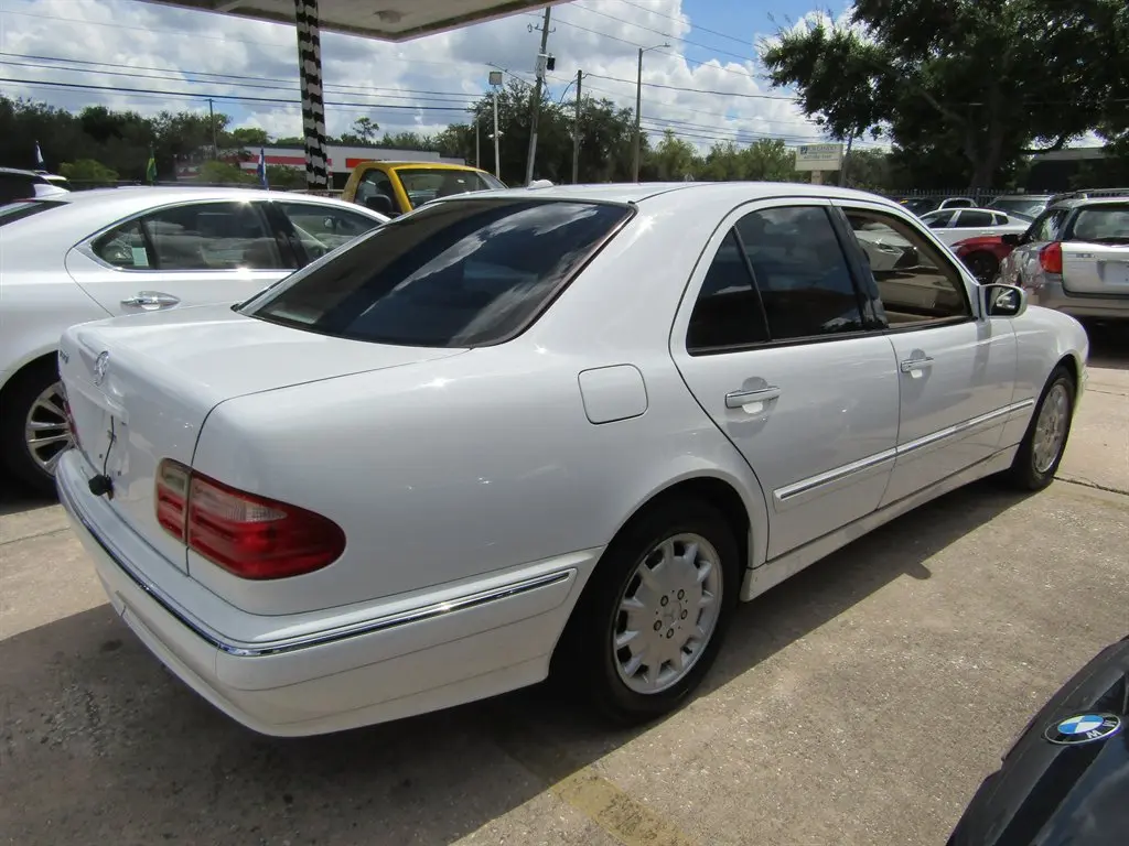 2001 Mercedes-Benz E-Class E320 photo 4