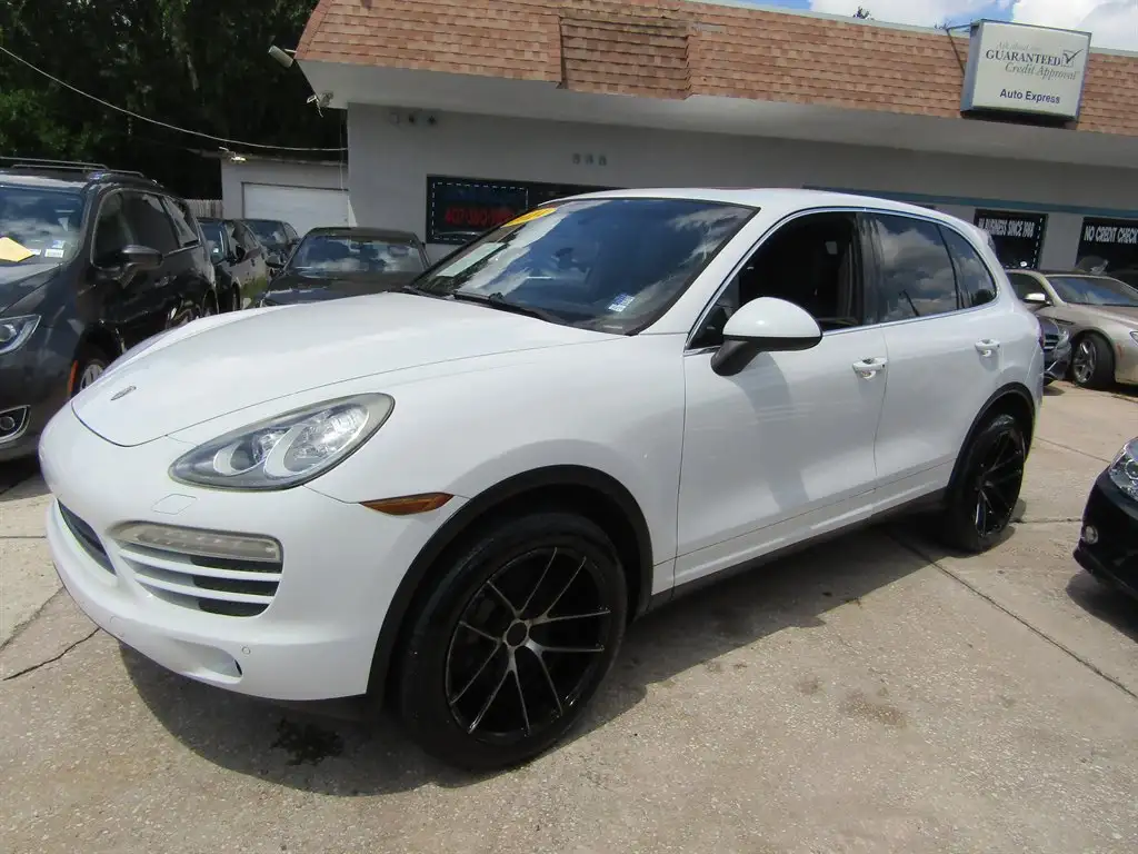 2014 Porsche Cayenne Tiptronic's photo