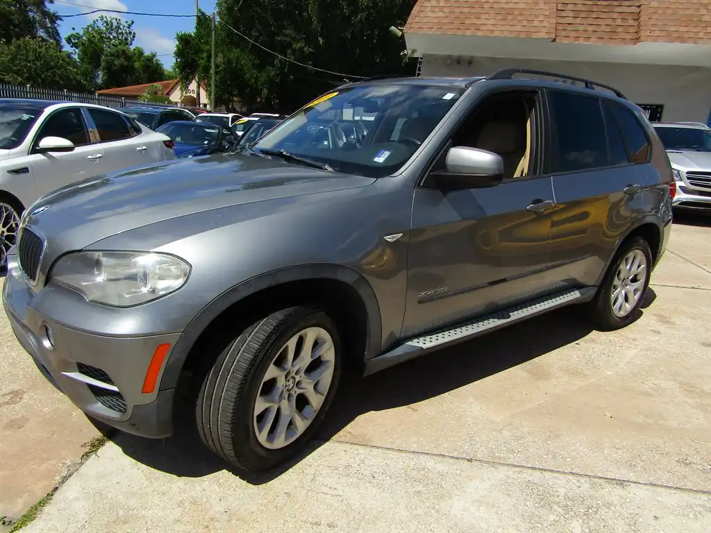 2013 BMW X5 xDrive35i's photo