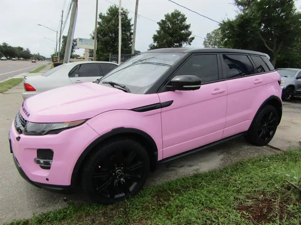 2013 Land Rover Range Rover Evoque Pure 5 Door's photo